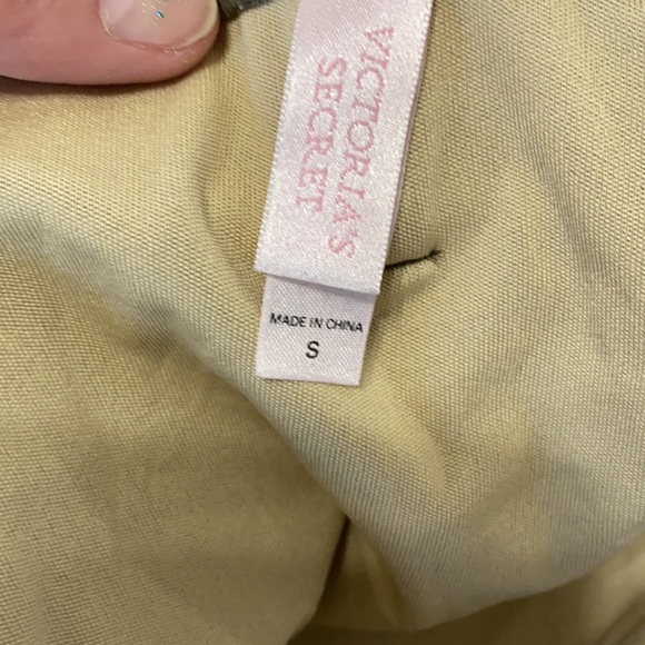 Victoria secret brand new with out tags - Picture 7 of 10